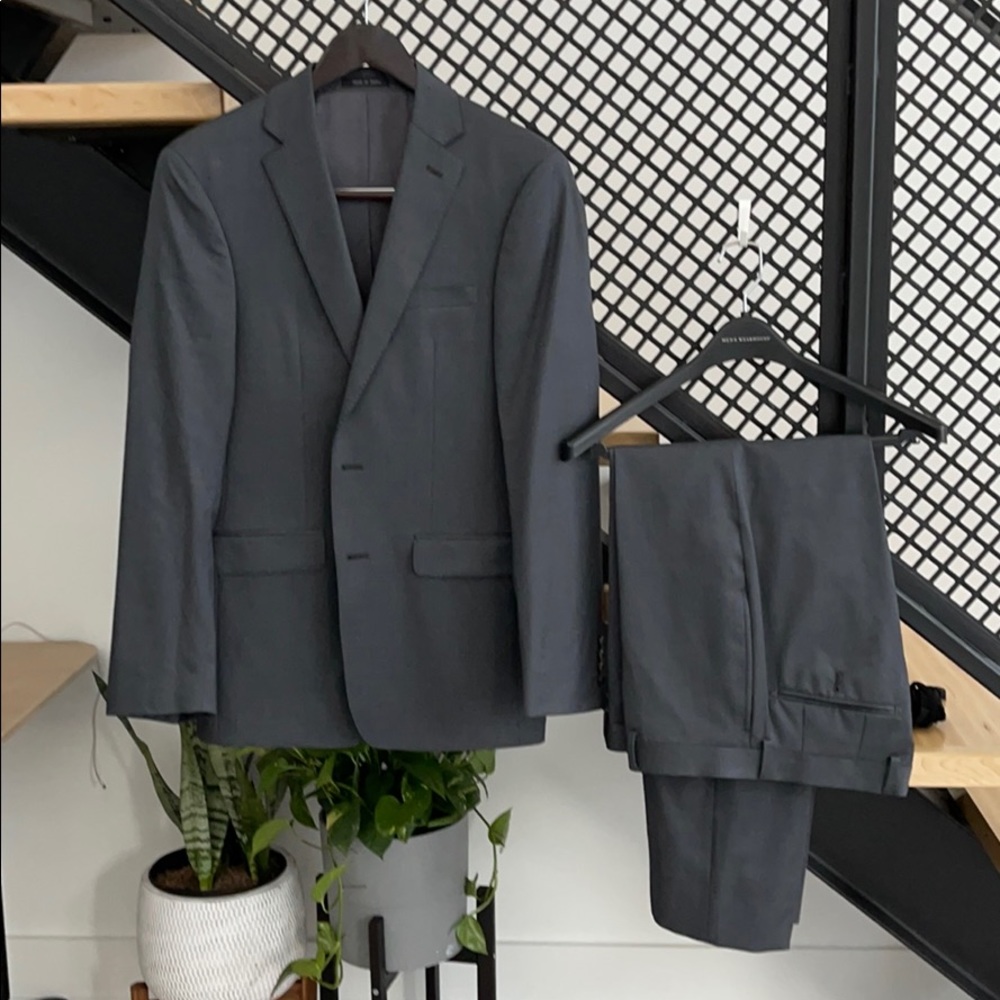 Calvin Klein- extreme slim fit suite